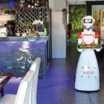 New Grill House : Un restaurant qui se démarque par sa technique et son robot-serveur