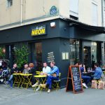 Café Néon à Paris 18e : Un restaurant vivant, accessible et bien intégré à son quartier