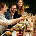 Restauration hors domicile : une pratique ancrée chez les Français