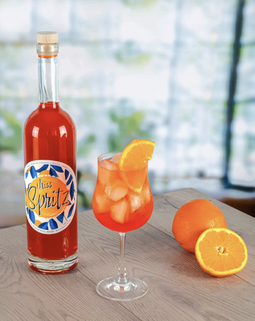 Miss Spritz, une liqueur estivale des Grandes Distilleries Peureux Massenez