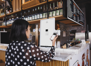 SumUp lance sa borne de commande Kiosk